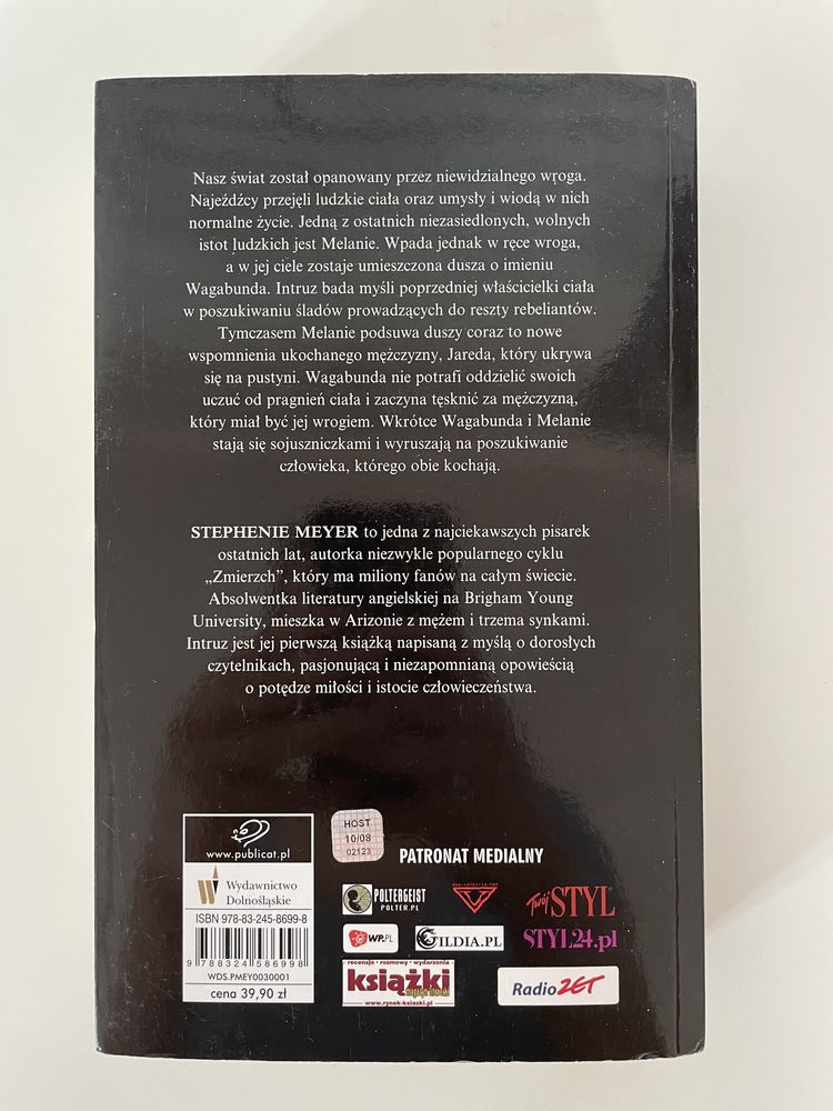 Stephenie MEYER - Intruz (książka)