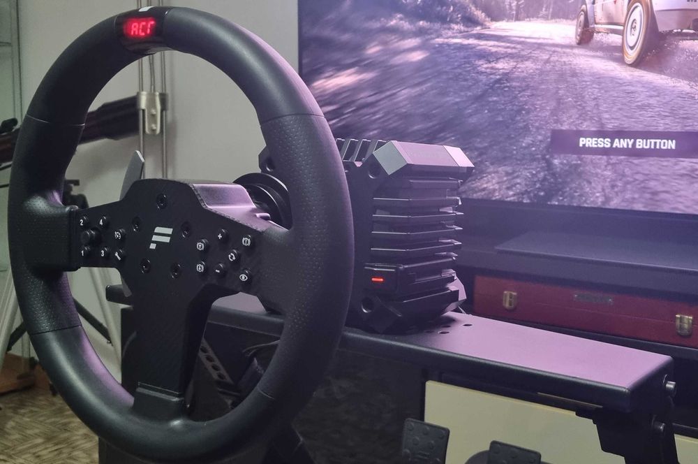 Fanatec CSL DD 8nm com P1 V2 e QR2 de alumínio