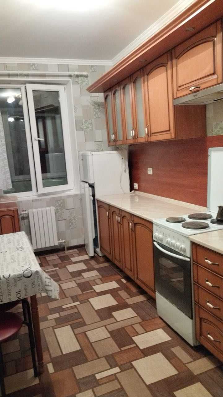 Продам 1 кімнатну кв-ру з ремонтом на вул. Висоцького !