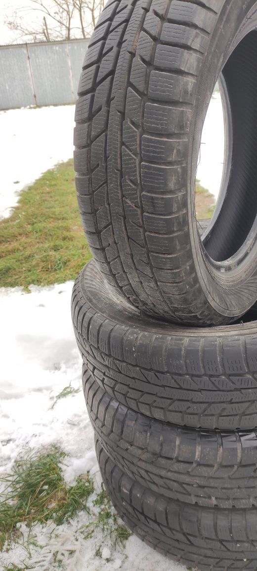 Opony zimowe z 2014r 6mm 175/65/14 Yokohama 8N