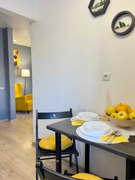 Центр Вул. Руська. 2- кімнати. Квартира подобово