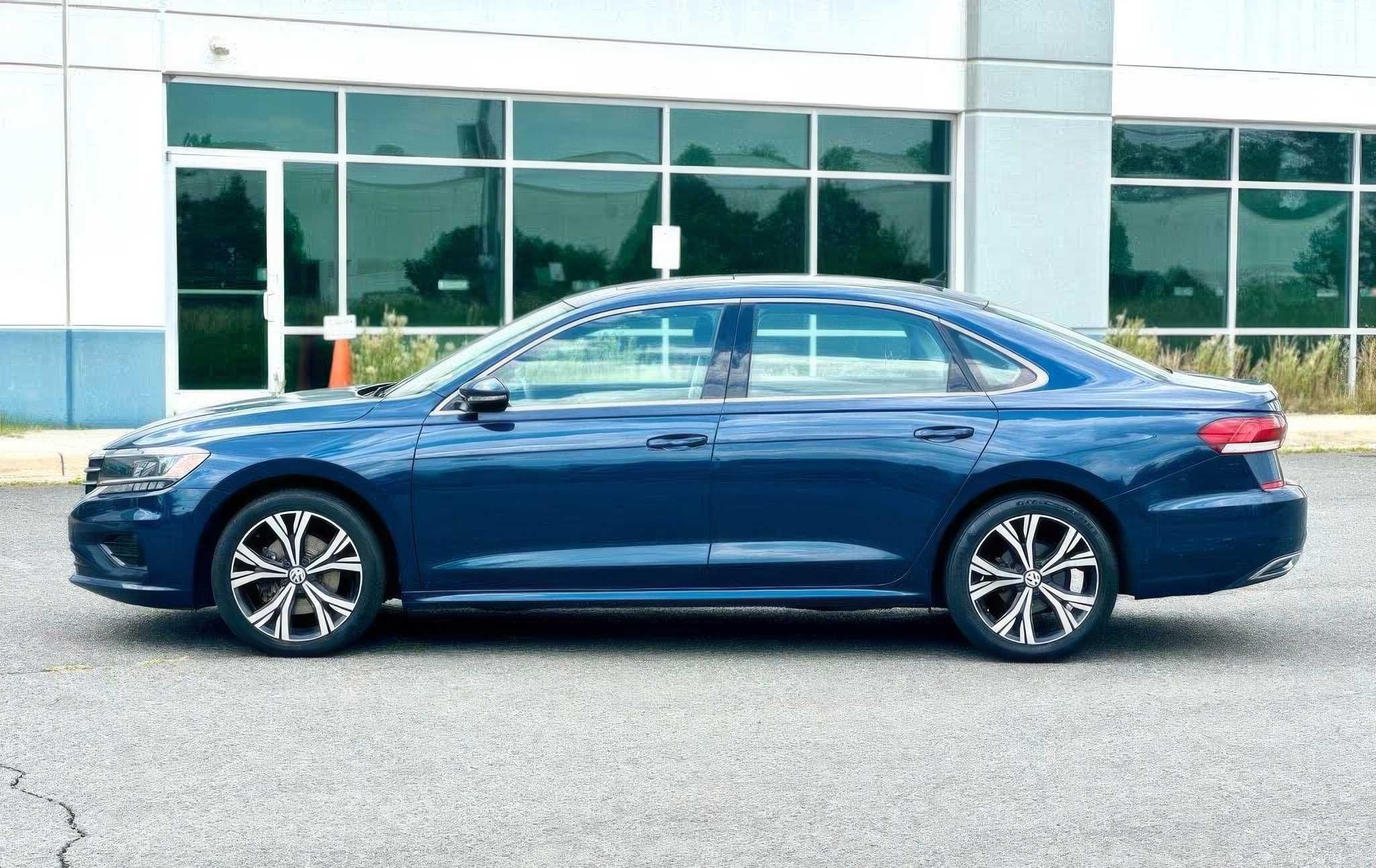 2021 Volkswagen Passat 2.0T