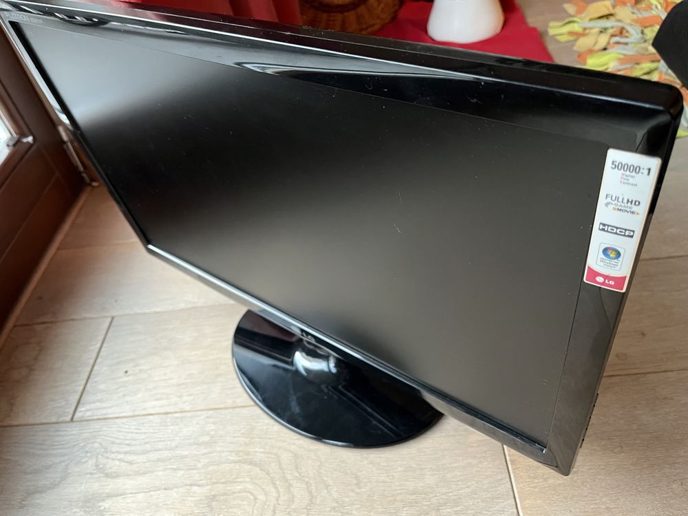 Monitor LG Flatron W2261VP-PF