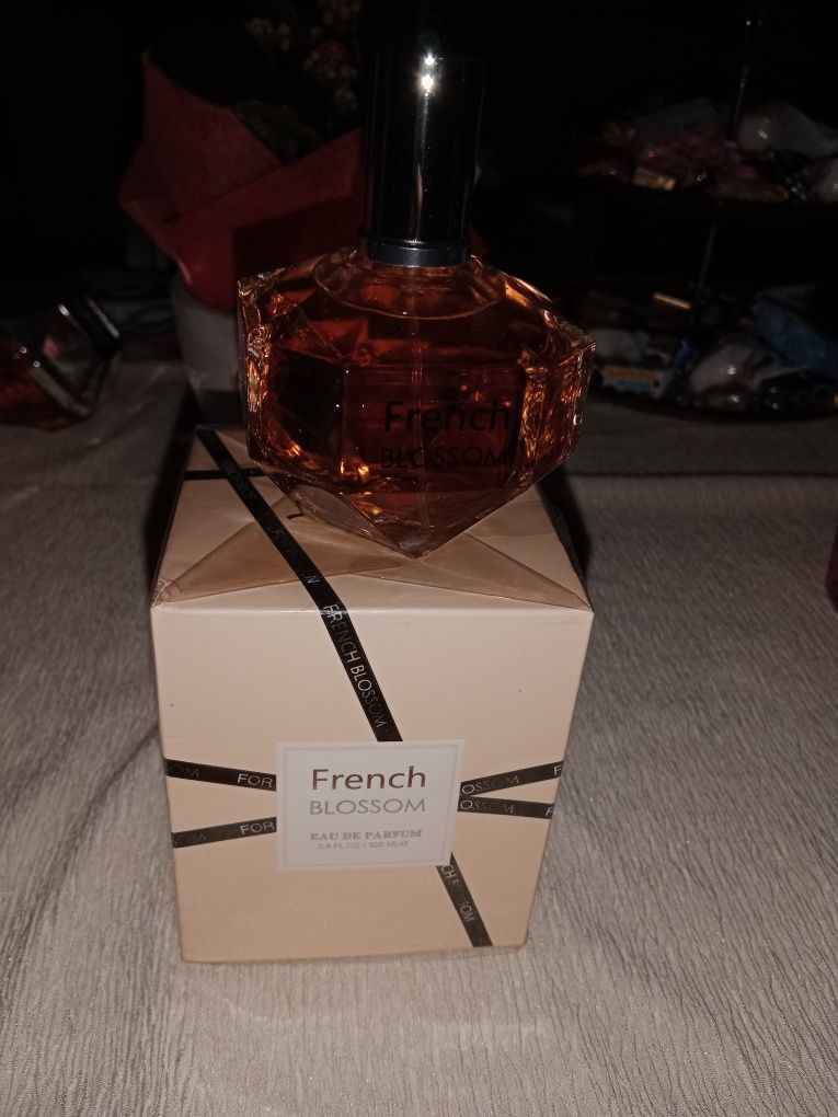 Perfum damski 100 ml