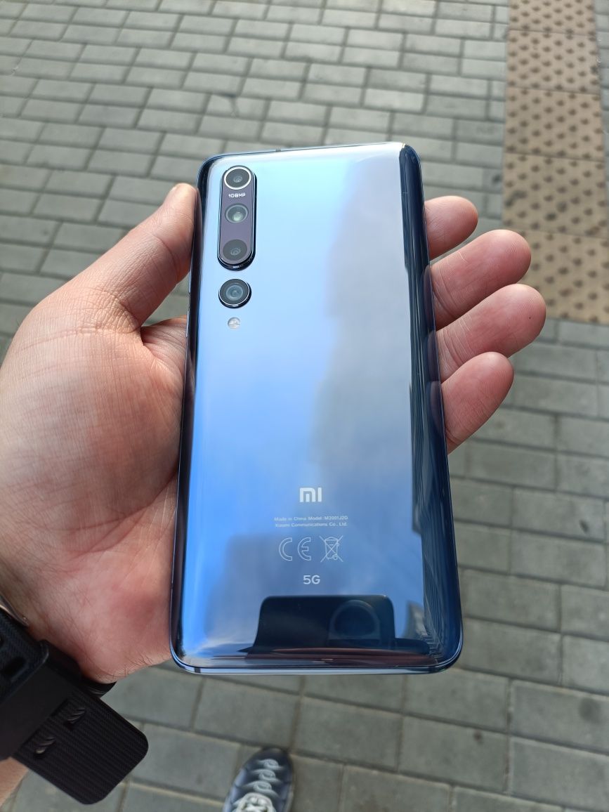 Xiaomi mi 10 ( флагман )