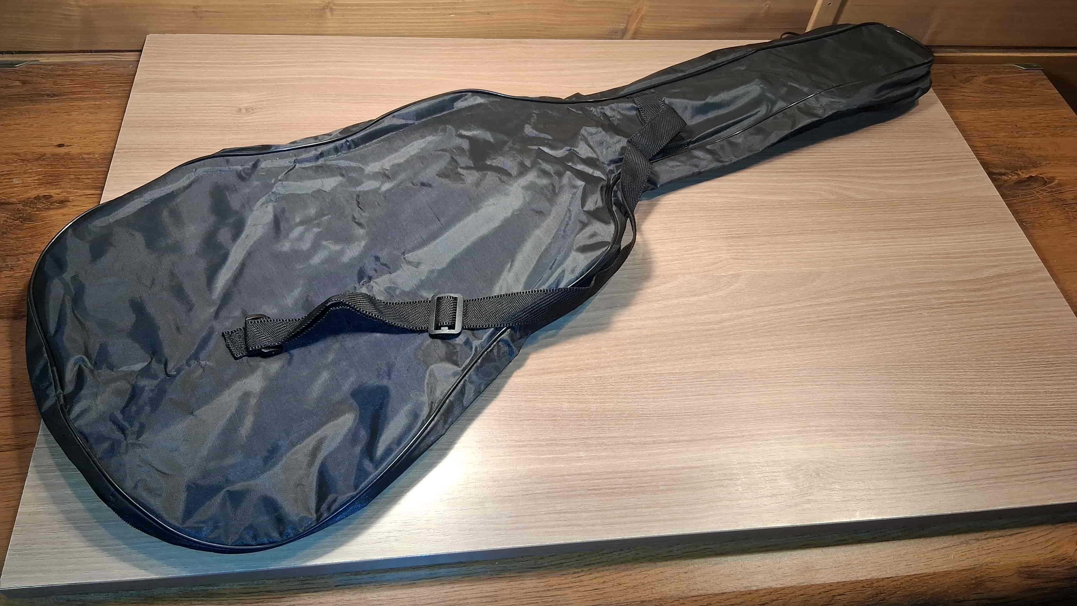 Pokrowiec - Gitara Klasyczna / Akustyczna / Elektryczna