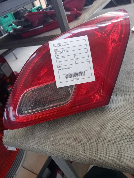 Farolim stop mala direito Opel Astra J 09 - / 1090098