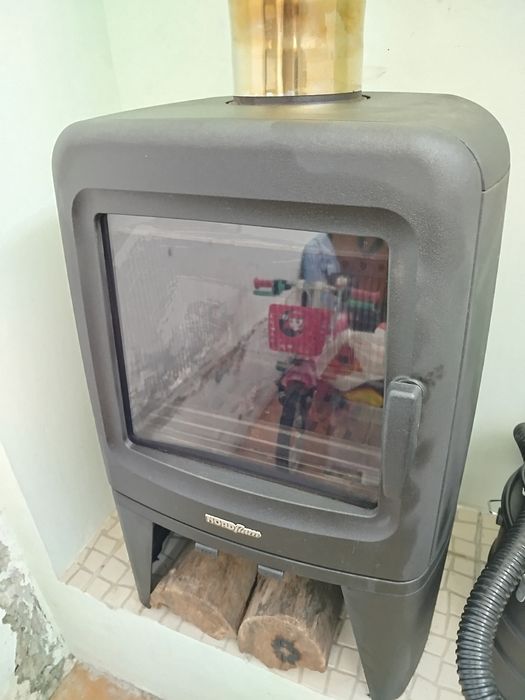 Salamandra a lenha Nordflam Carini 8kw