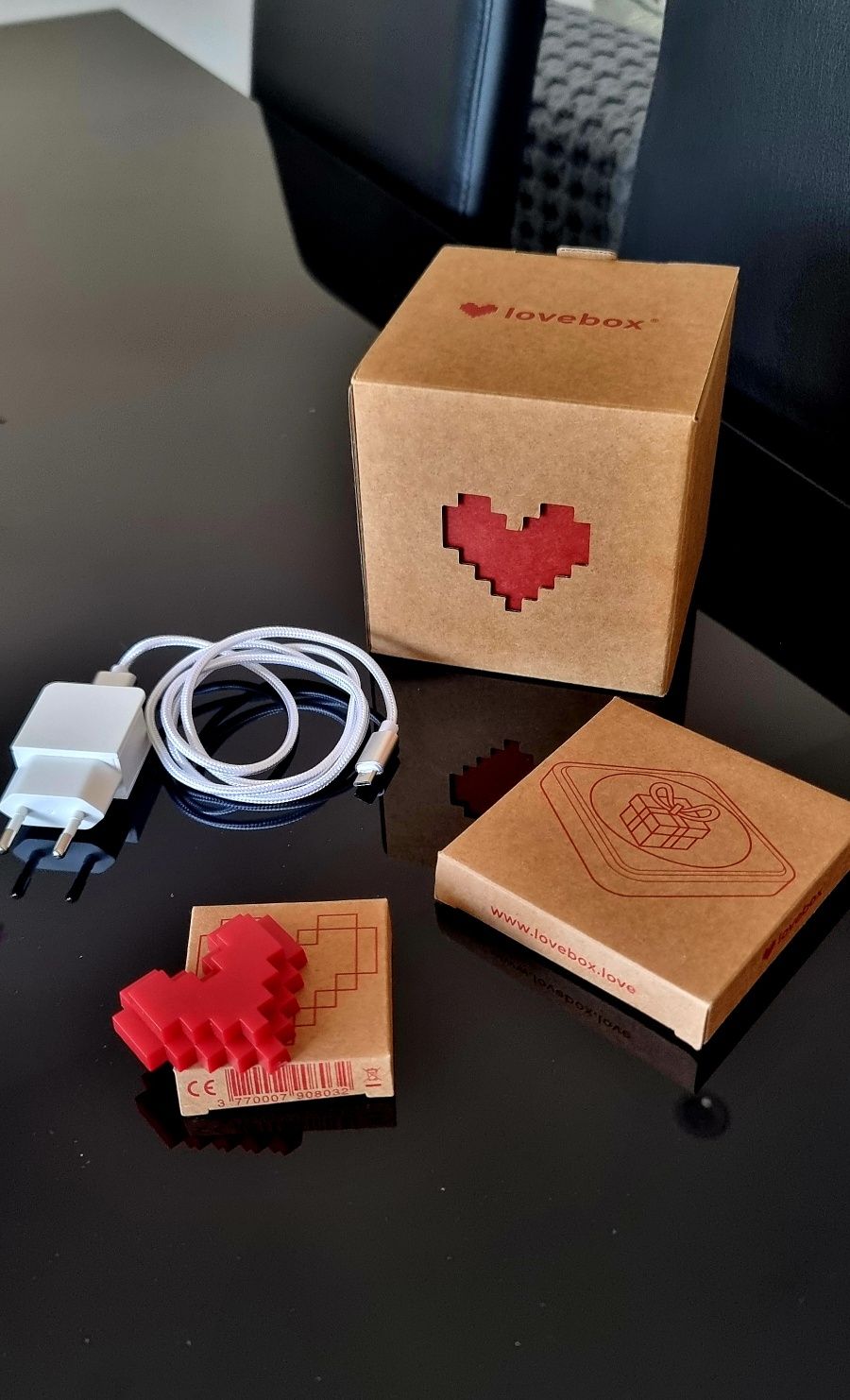 Lovebox Home device como nova!