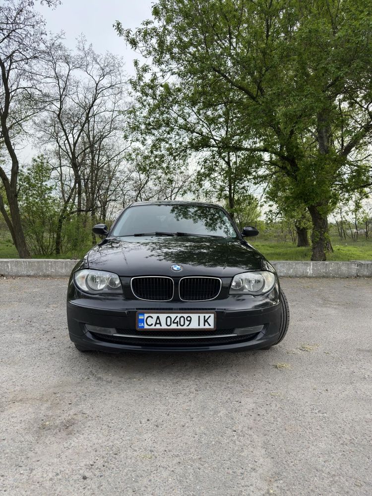 BMW E87 2007 року