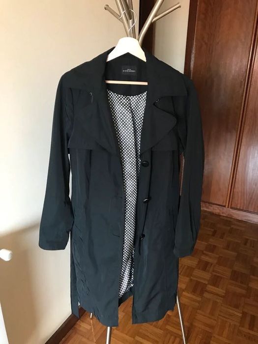 Trench coat C&A azul marinho