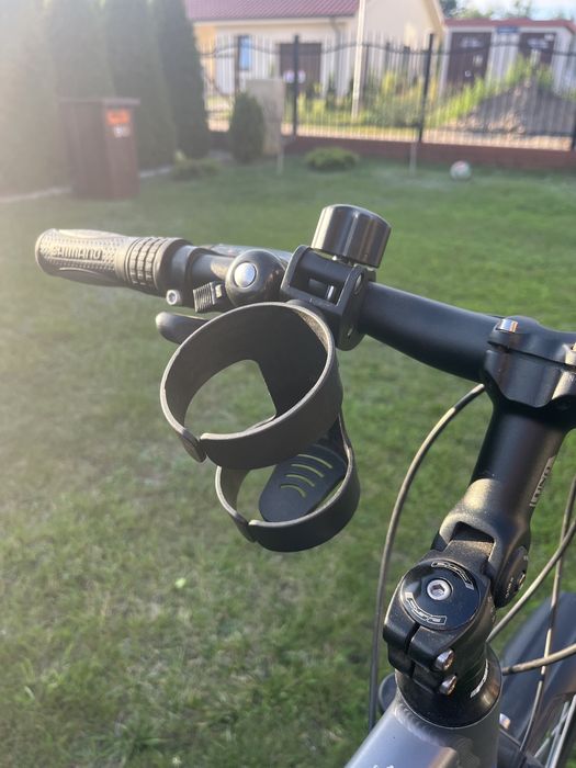 Uchwyt na rower do wozka  do bidonu kubka wody