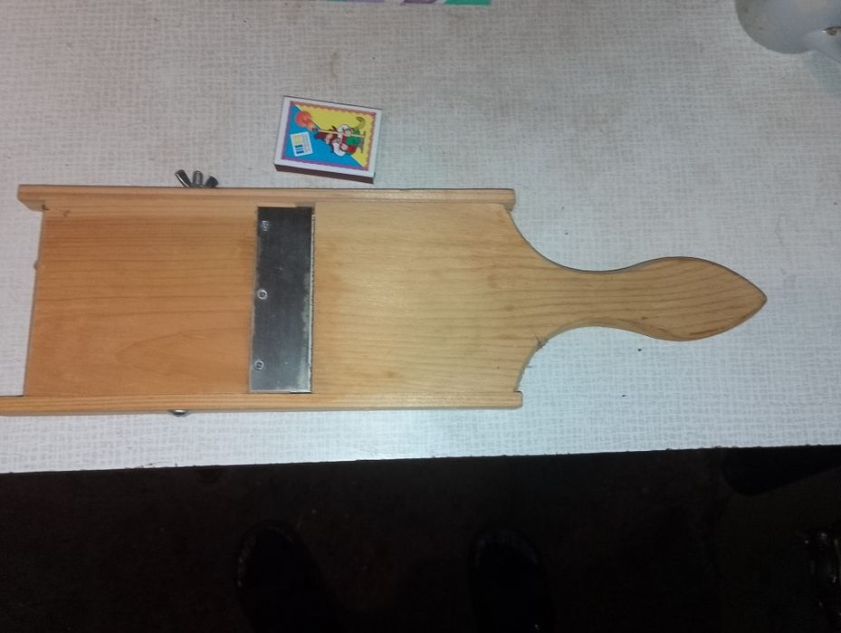 Шинковка с регулируемим ножом