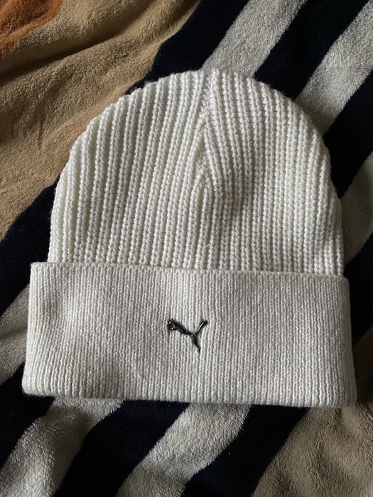 Шапка бежева Puma