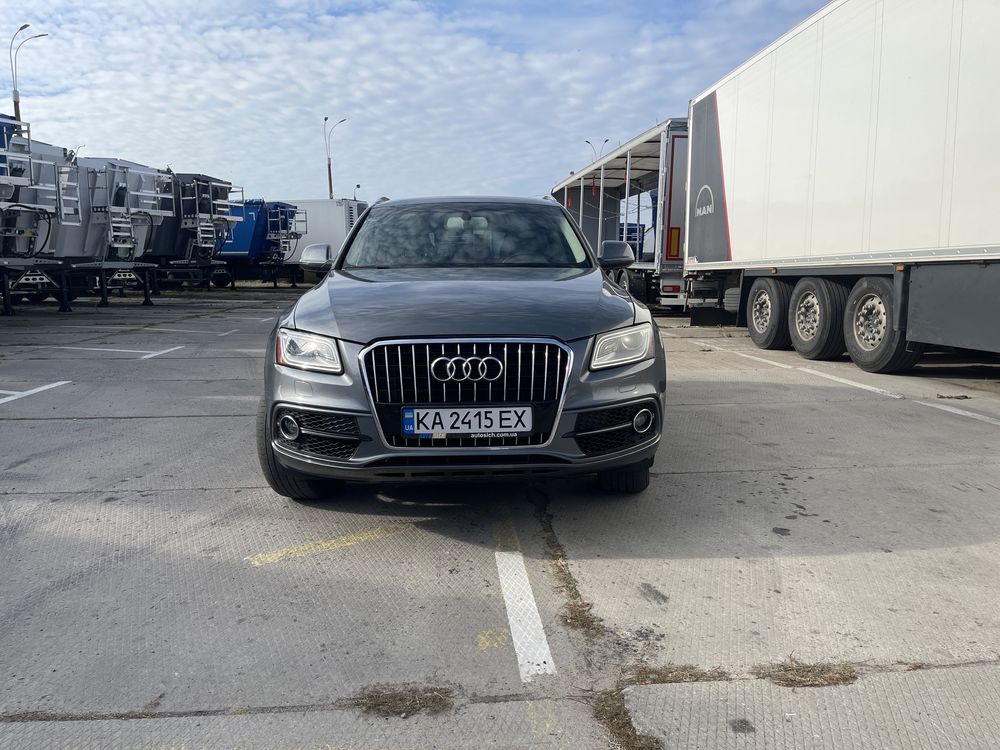 Продам Аudi Q5 3.0 TFSI Quattro S-Line Prestige