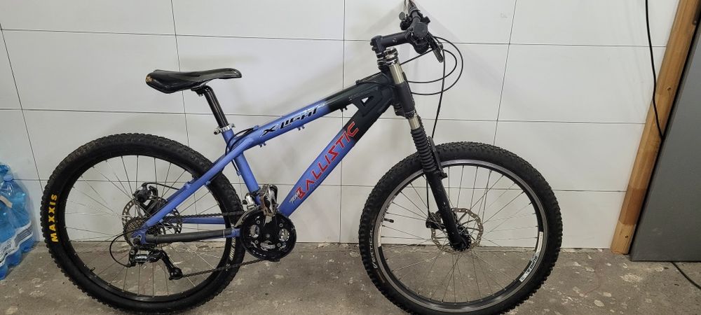 Rower górski MTB BALLISTIC X-LIGHT koła 26' deore alivio magura RST