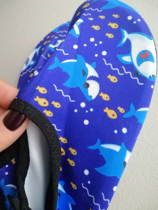 Нові аквашузи, коралки, р.31, 19 см.