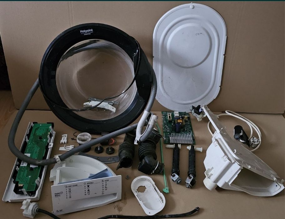 Części zamienne pralki 
Hotpoint Ariston RSF 723 K EU