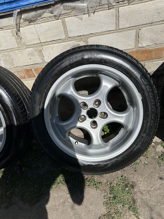 комплект 215/55/17 дисків з резиною
