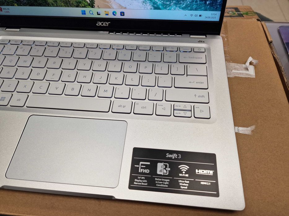Acer Swift 3 SF314-512/ i5-1240P 1.70 GHz/ 16GB/ 512GB/ 14" FHD Grad A