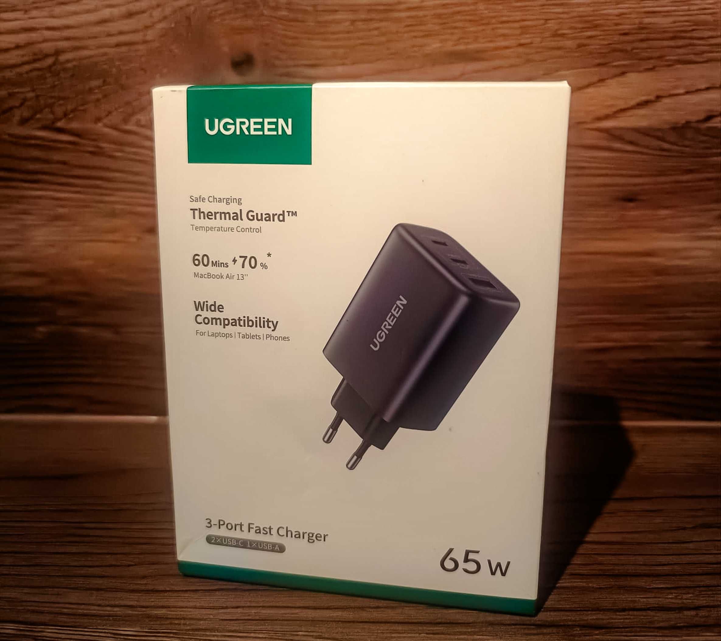 Szybka Ładowarka USB-C UGREEN 65 W iPhone 16/Pro Max/ Galaxy S24 Ultra