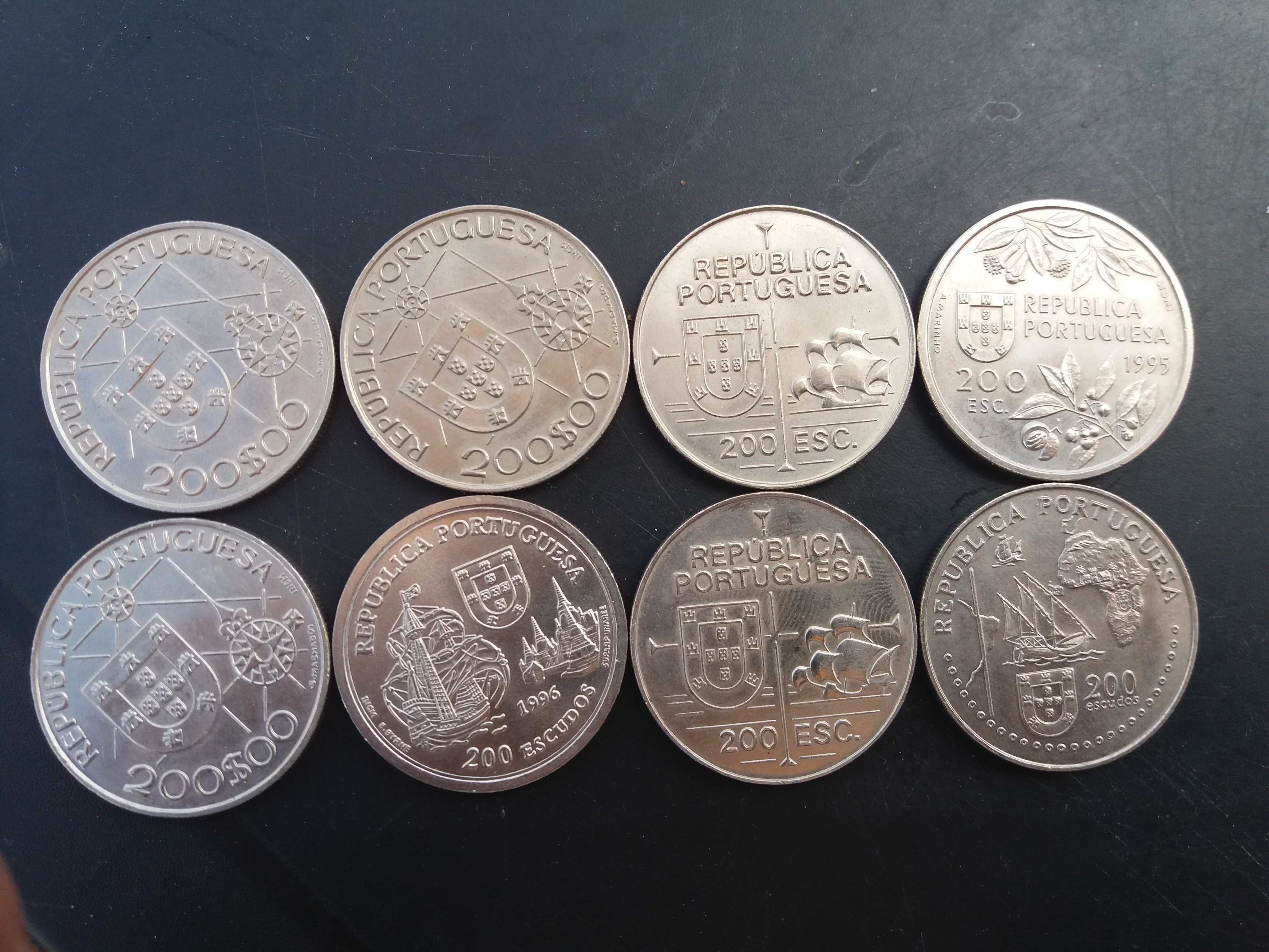 Moedas de 200 escudos  antigas