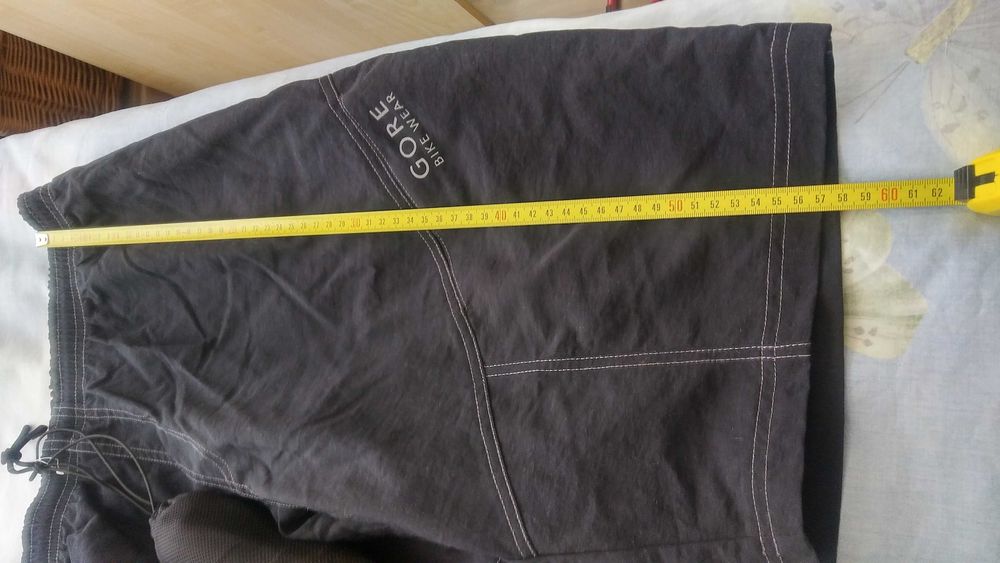 GORE WEAR. Męskie spodenki rowerowe, typ: 2 w 1.