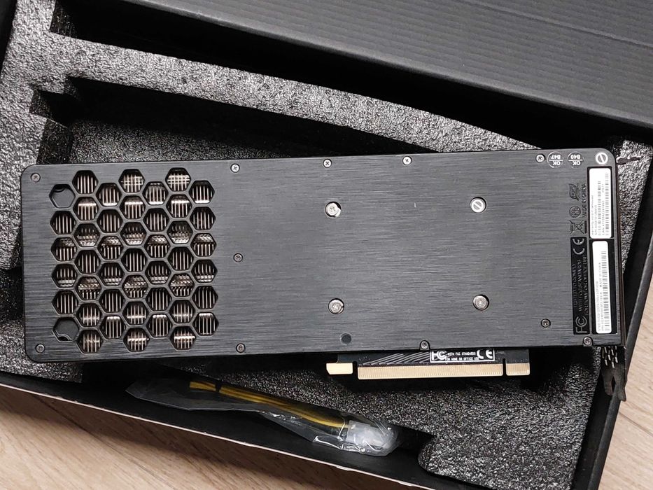 Відеокарта Palit RTX 3070 GamingPro як нова, цілі пломби