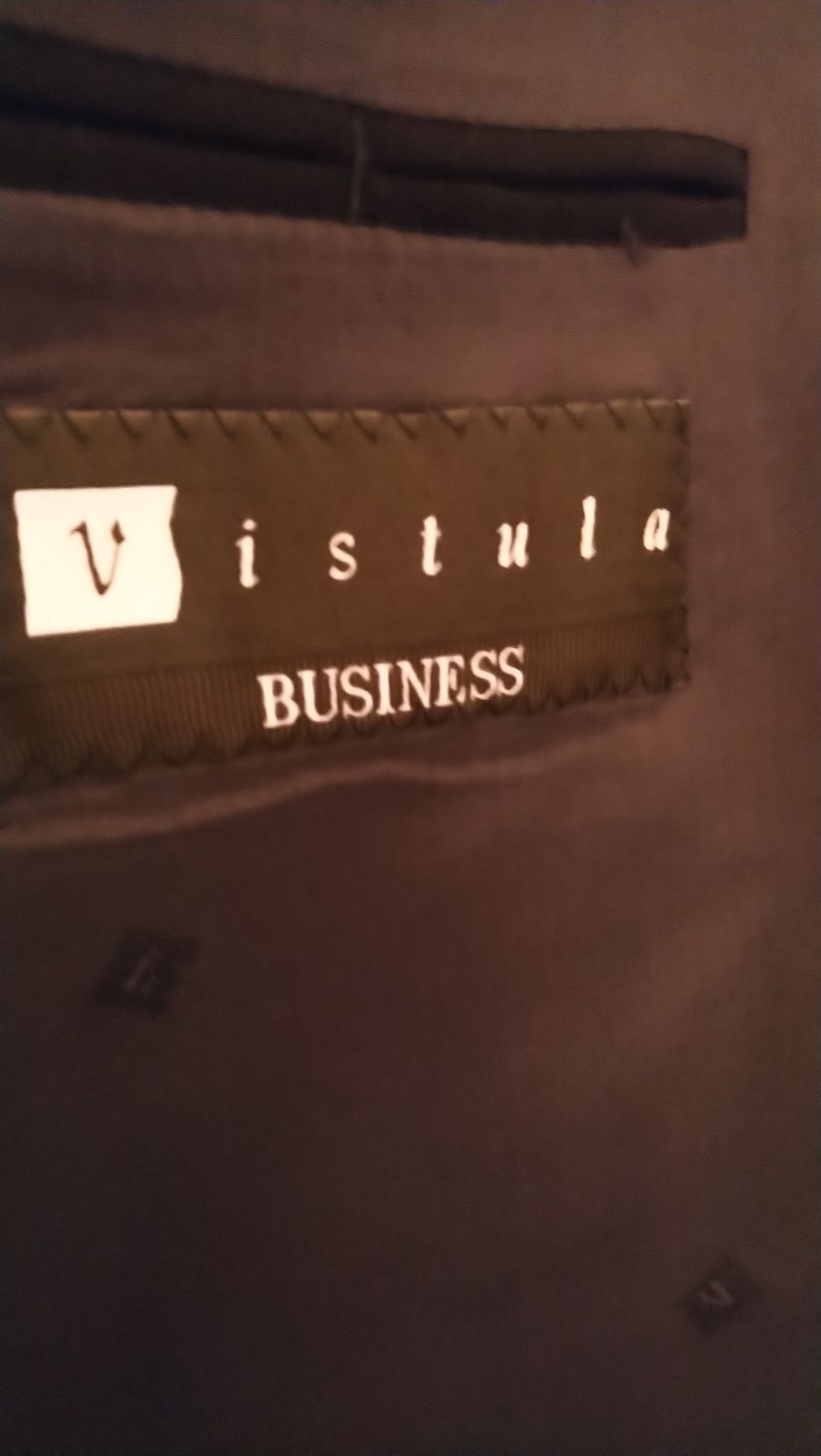 Garnitur VISTULA BUSINESS : 3-częściowy. Raz ubrany.
