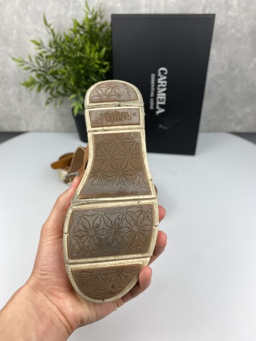Używane / buty sandały / Carmela / S.Piel Camel / r. 38
