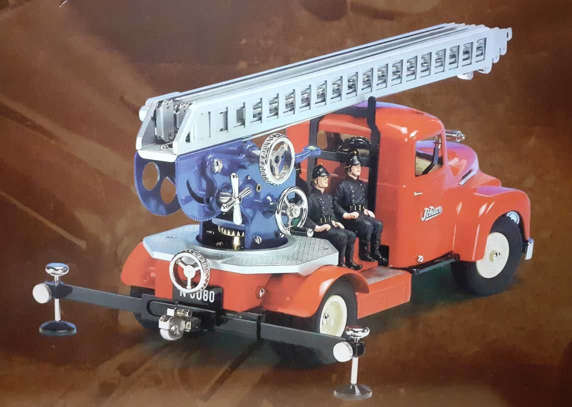 brinquedo bombeiros de lata