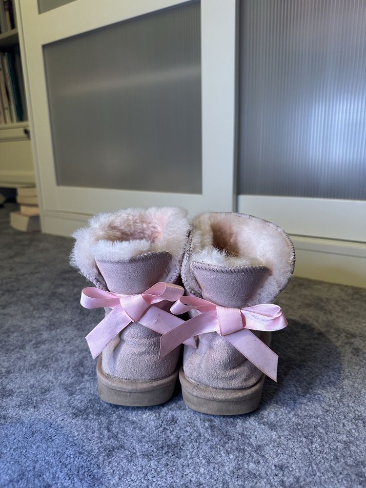 Buty emu ugg rozowe z kokardkami