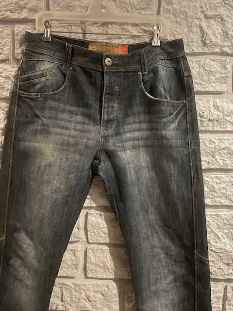 Męskie spodnie jeansowe F&F blue - romiar W34/L32