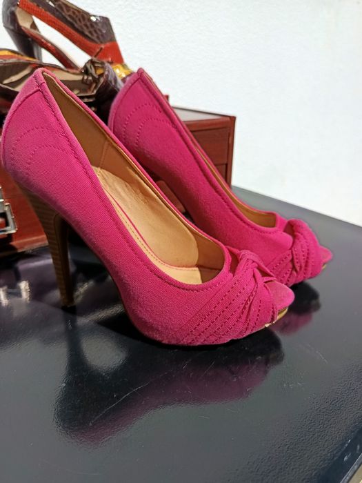 Sapatos e sandálias 37/38