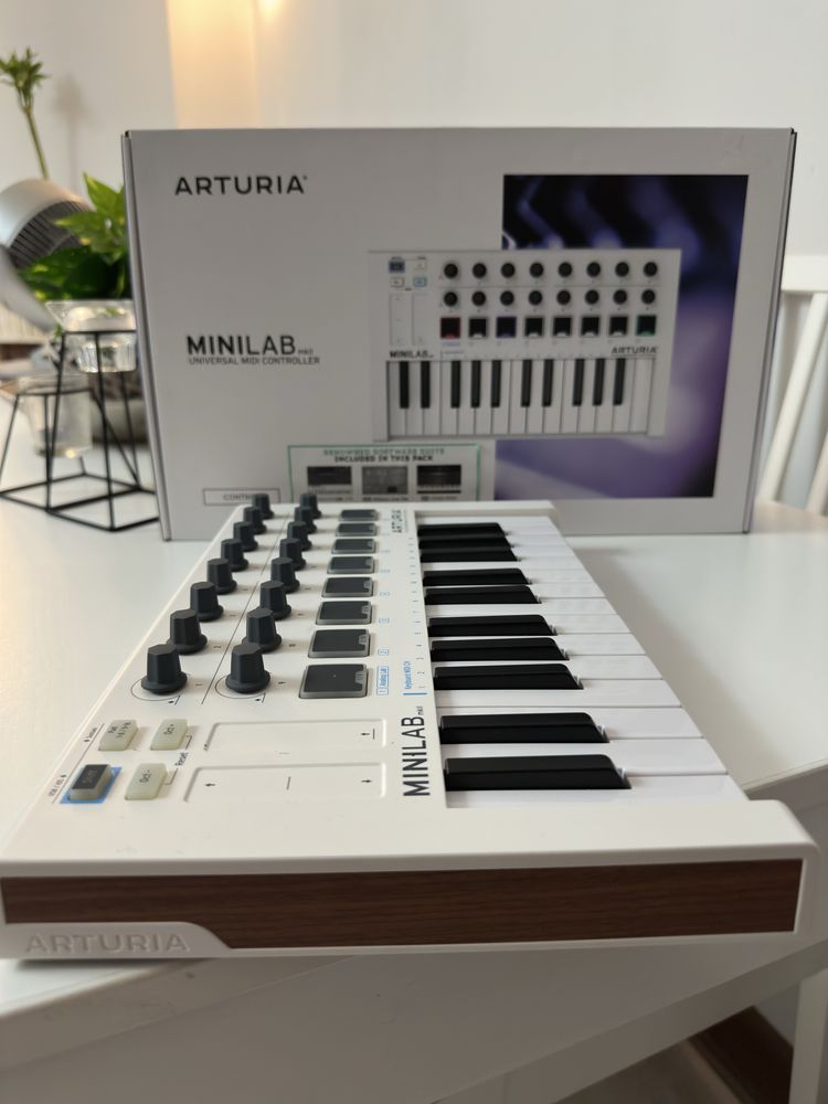 Midi Arturia MkII Minilab como novo