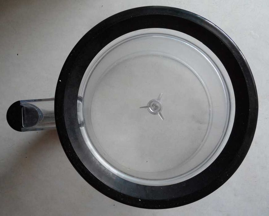 Запчастини блендера Vitek VT-1478(Чаша,тримач насадок і терка)