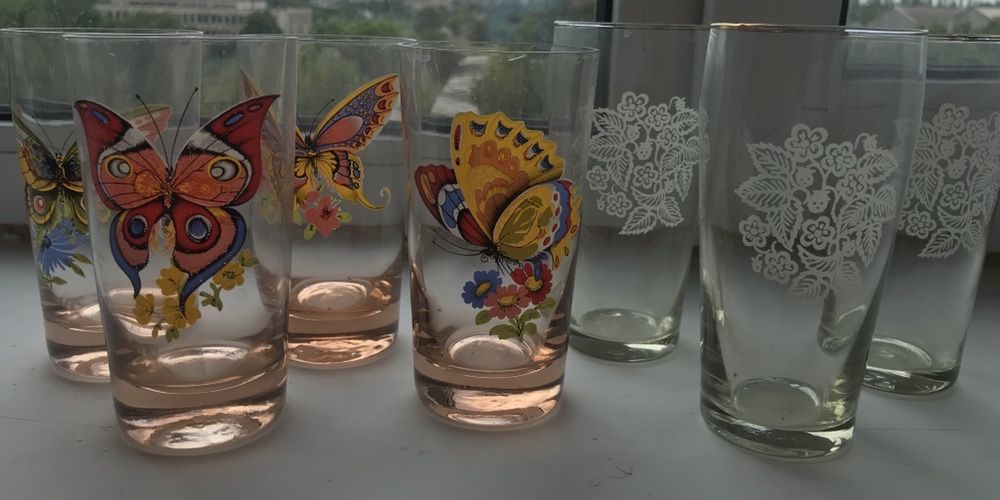 Посуд та меблі для дачі, багато речей