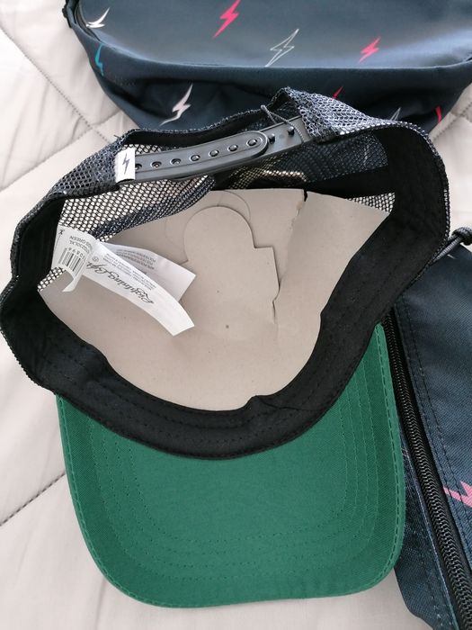 NOVA C/ ETIQUETA PACK Lightning Bolt Mochila  + Estojo + Chapéu (V)