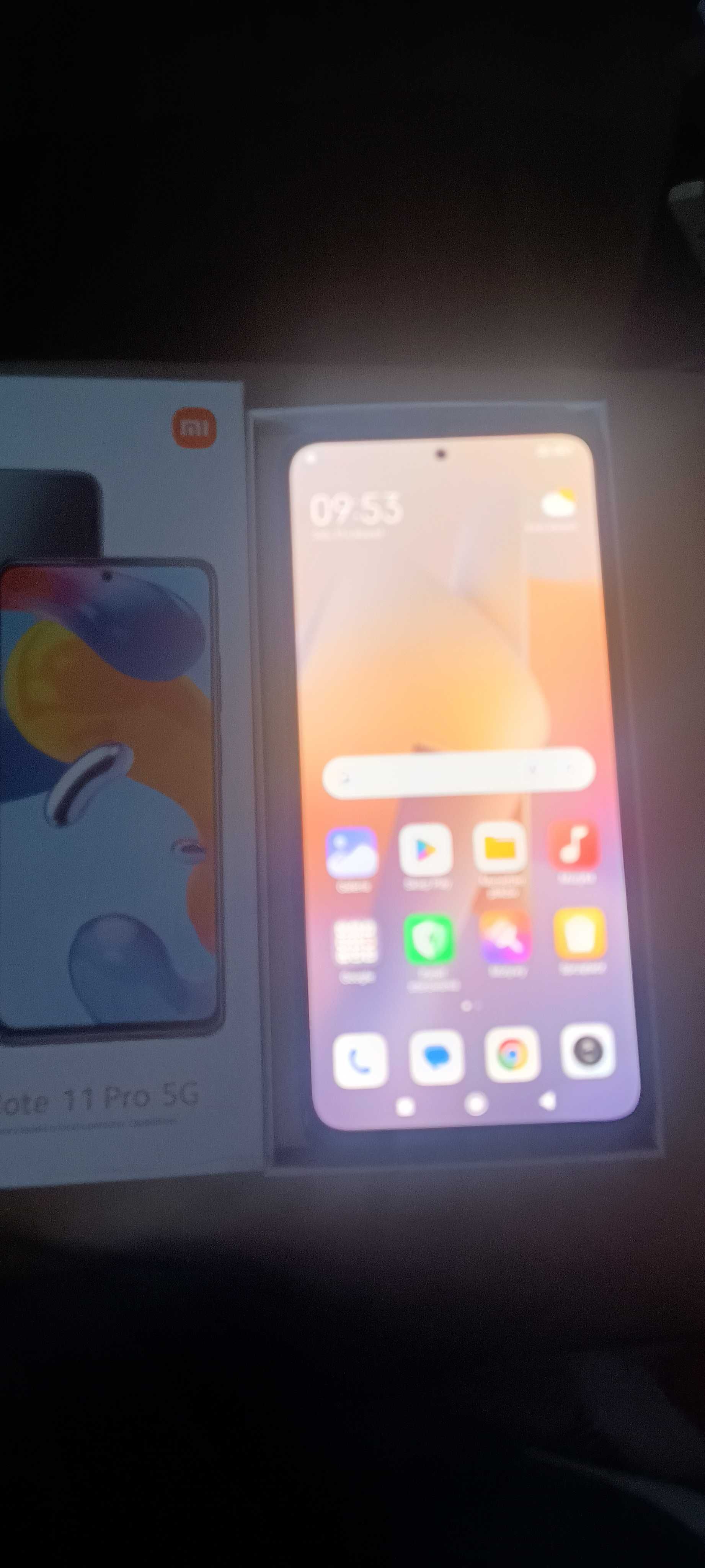 Redmi Note 11 PRO 5G  6/128 GB,  6,67 cala, AMOLED, 108MPx