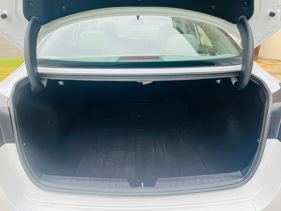 Kia Optima      2015