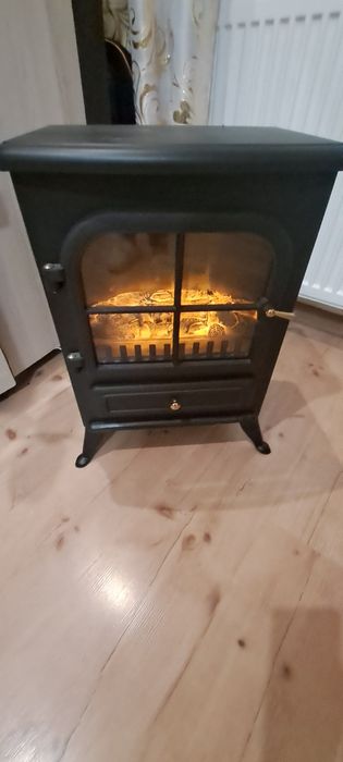 Piecyk elektryczny kominek