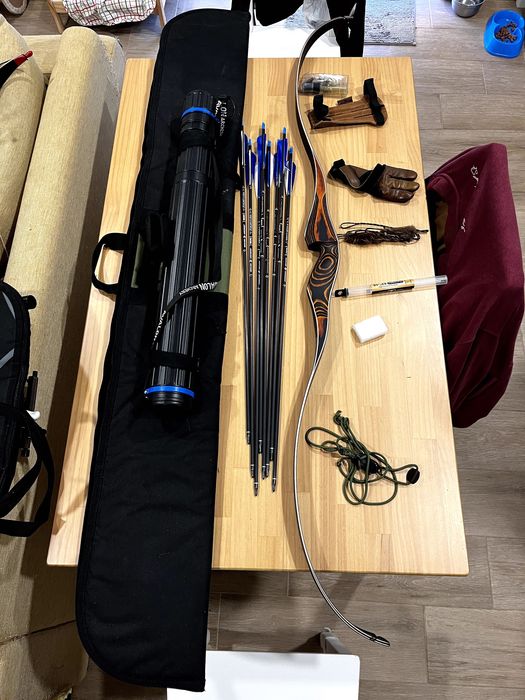 Arco recurvo tradicional