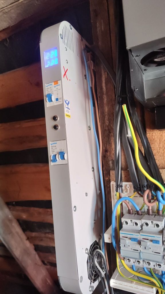 однофазних стабілізатора напруги Volter Smart 5.5 кВт