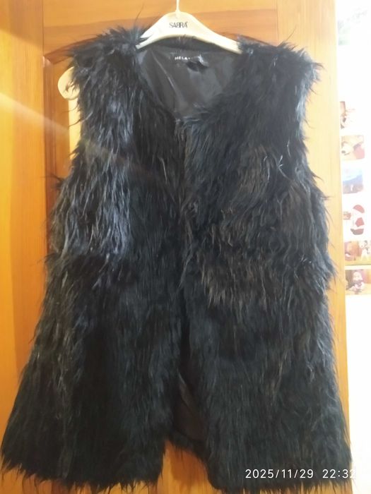 Жилетка жіноча  Mela, розмір М , Лондон