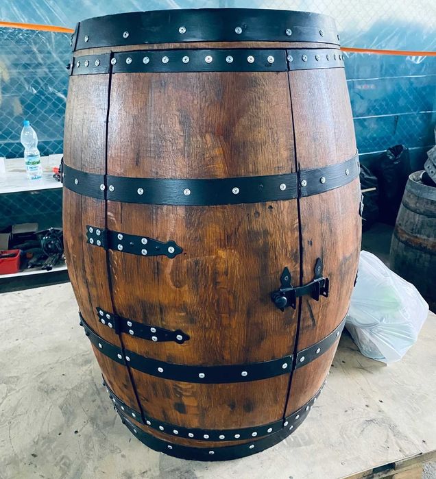 NOWY Dębowy barek na alkohol, z beczki po whisky, oświetlenie LED