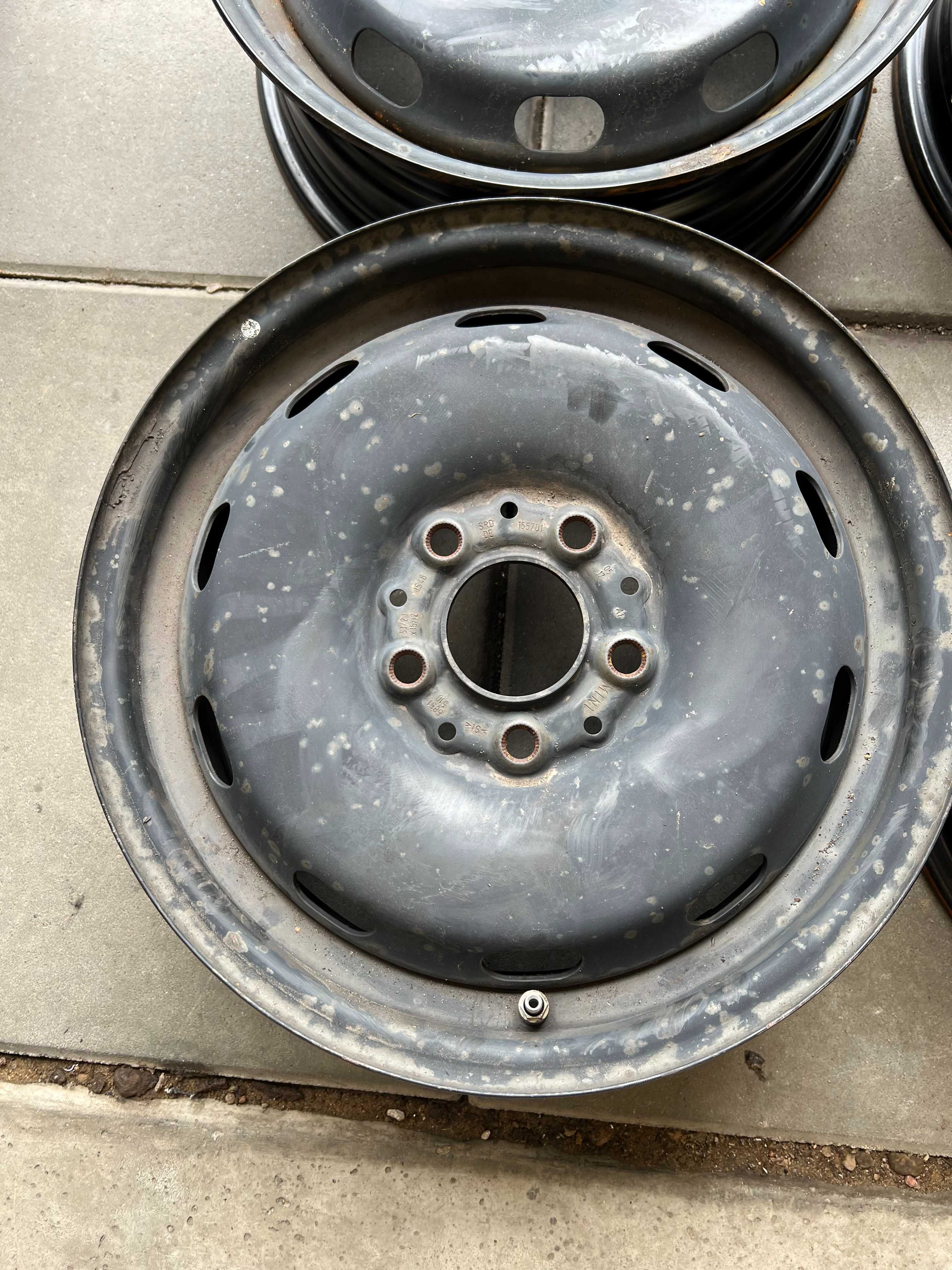 Felgi stalowe oryginalne z czujnikami TPMS 5.5Jx15H2 ET46 5x112 MINI