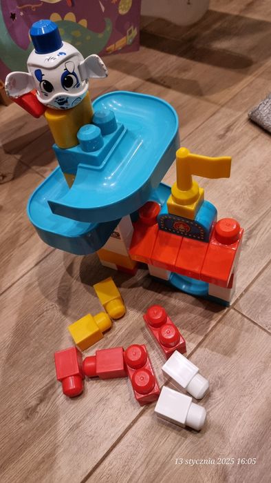 Klocki mega bloks a kuku zjeżdzalnia