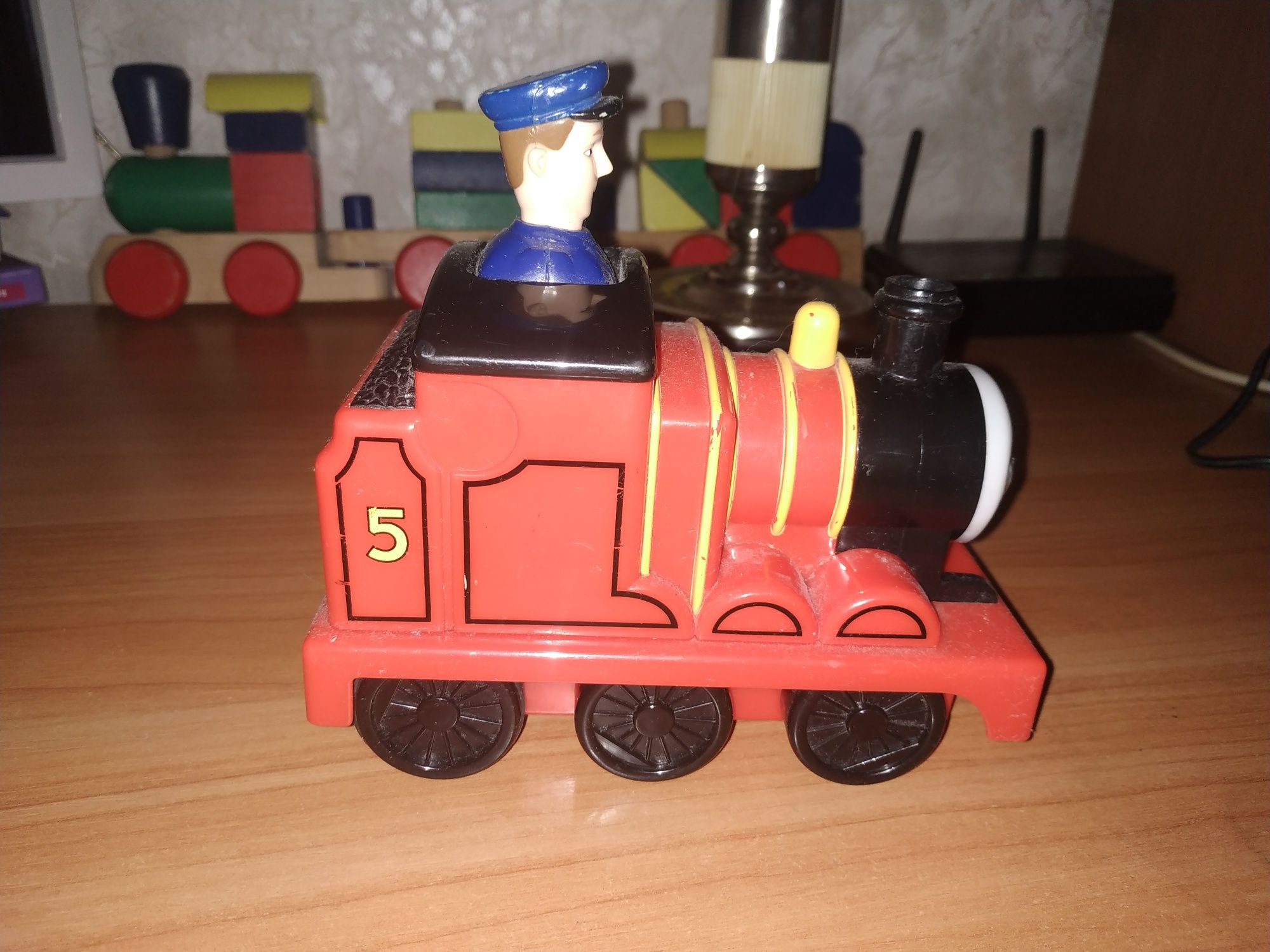 Паровозик  Thomas and friends