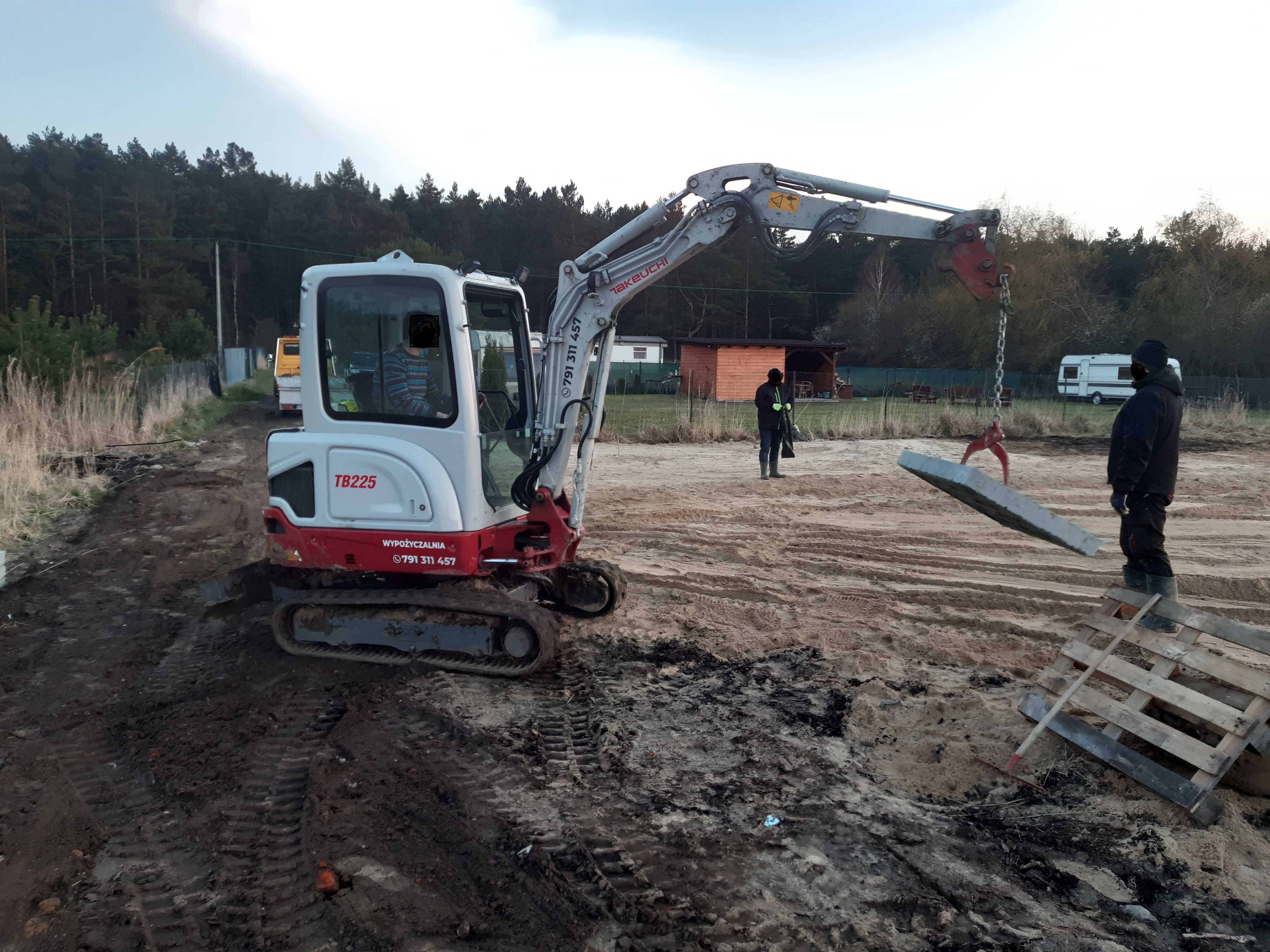 Wynajem minikoparka  Kubota Takeuchi Wypożyczalnia koparki