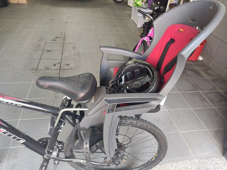 Bicicleta BTT + cadeirinha criança